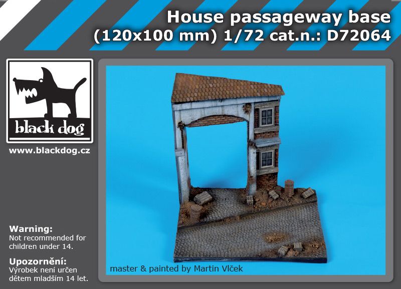 D72064 1/72 House passageway base Blackdog