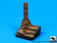 D35039 1/35 Stairs with column base Blackdog
