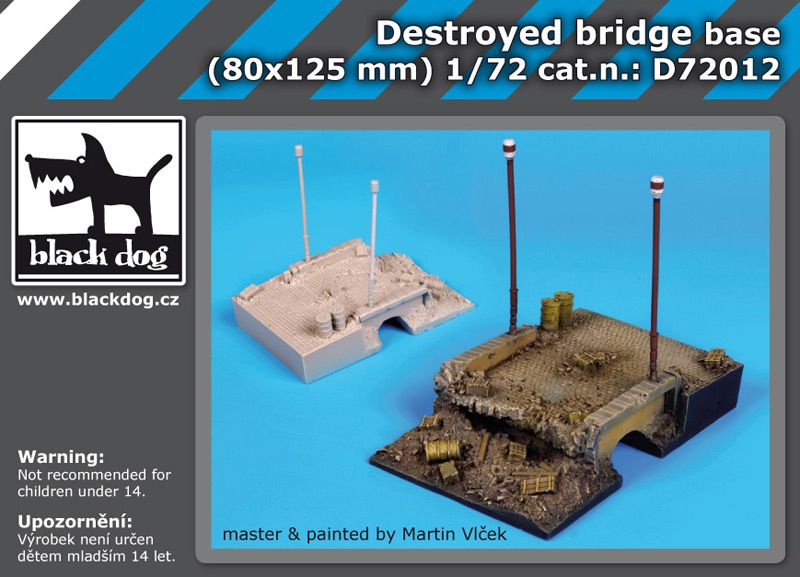 D72012 1/72 Destroyed bridge base Blackdog